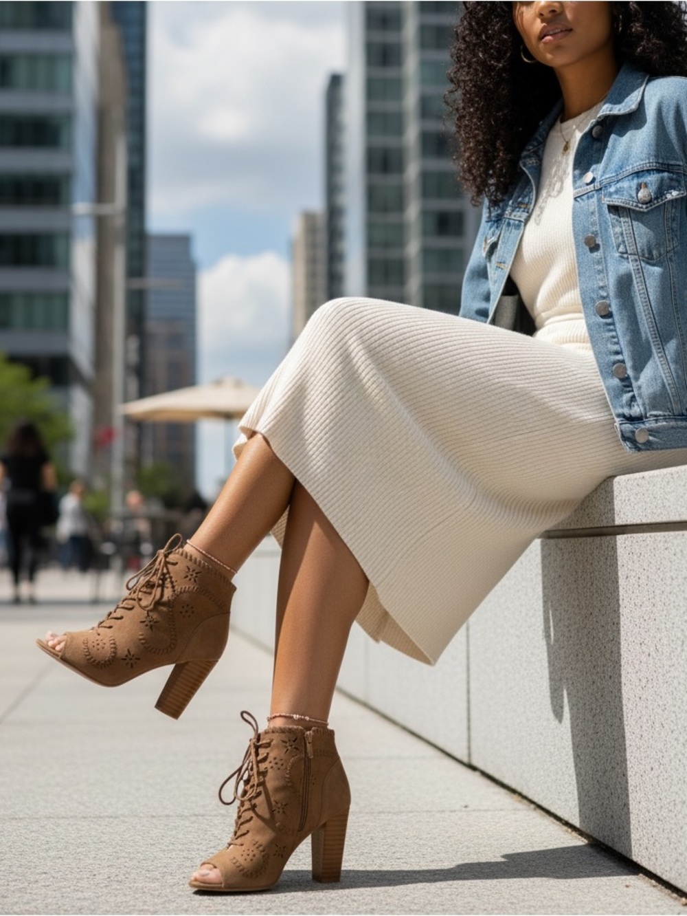 JustFab EUC Taupe Lace-Up Peep-Toe Heeled Booties